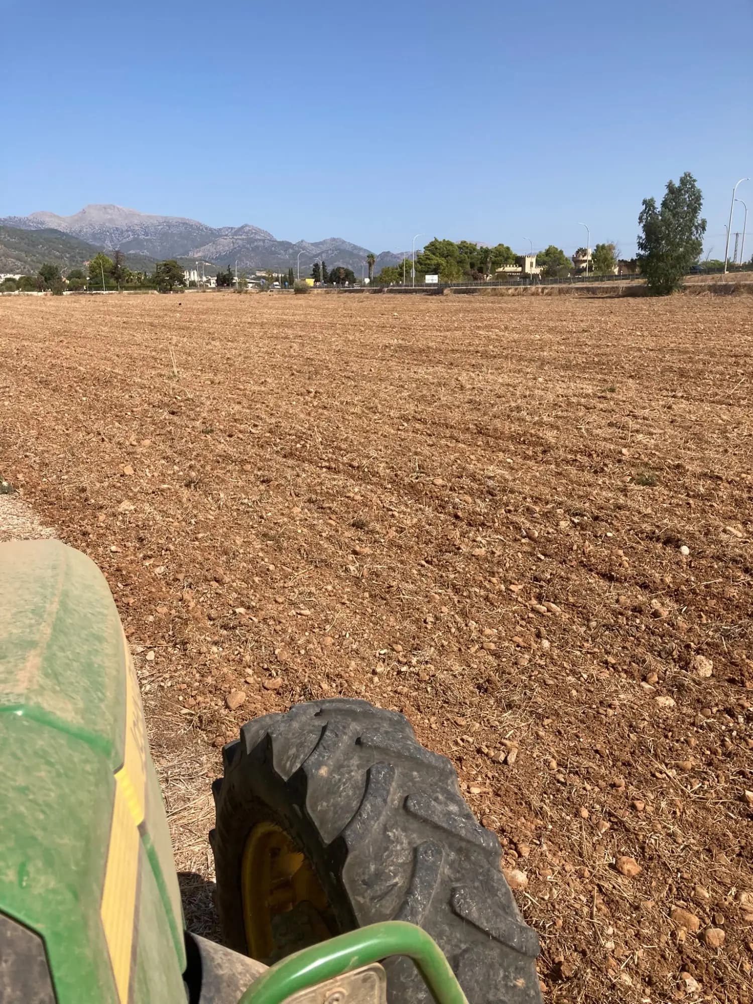 Preparación y labrado de terreno